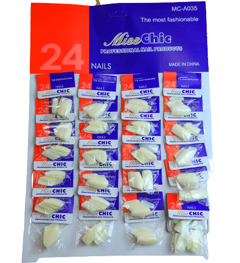 -UNHA POSTICA CART C/24UN QUADRADA MISS CHIC