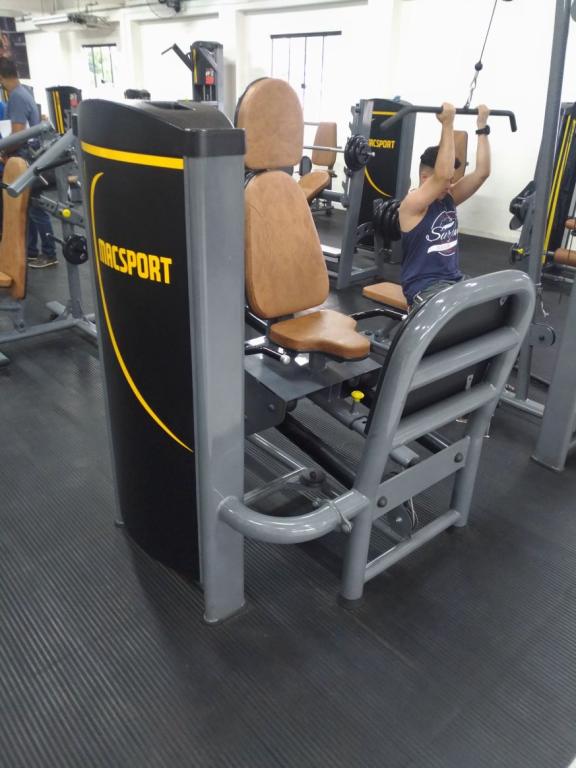 Leg Press Horizontal (100 KG) c/ Inox