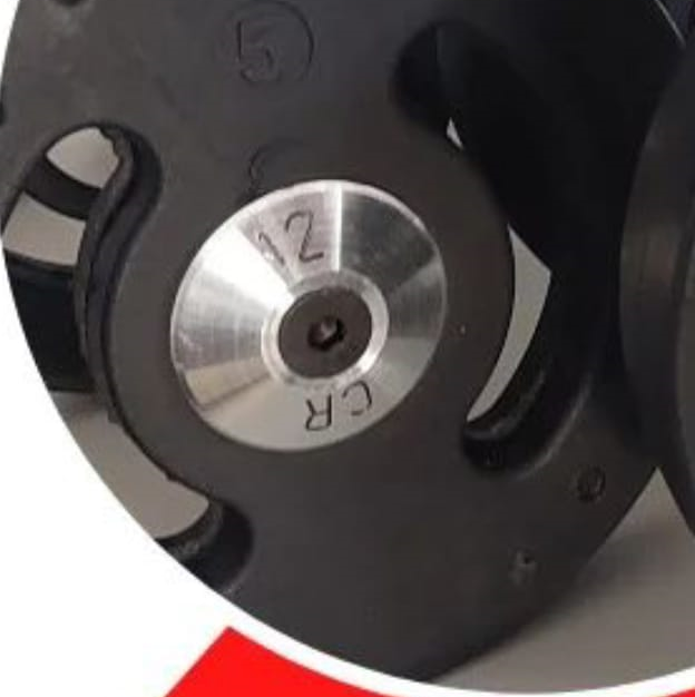 JOGO DE DUMBELL INJETADO COM PEGADA CROMADA RECARTILHADO 12 AO 30KG
