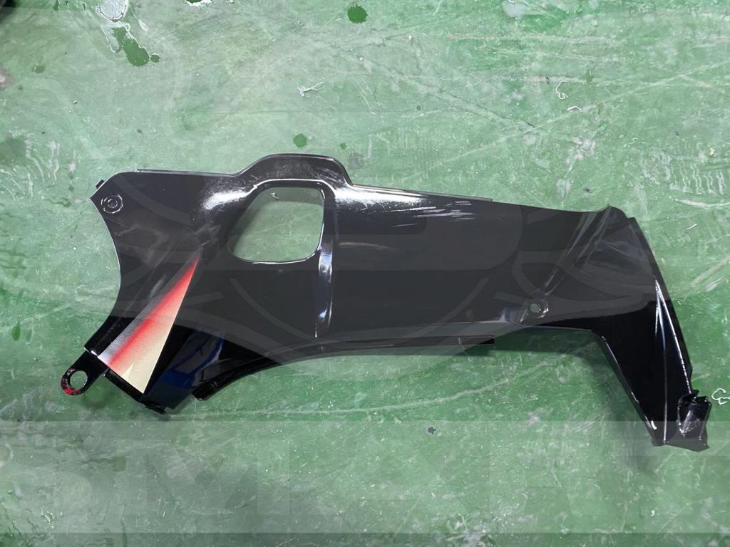 CARENAGEM INT XY50Q PHOENIX ESQ PRETA