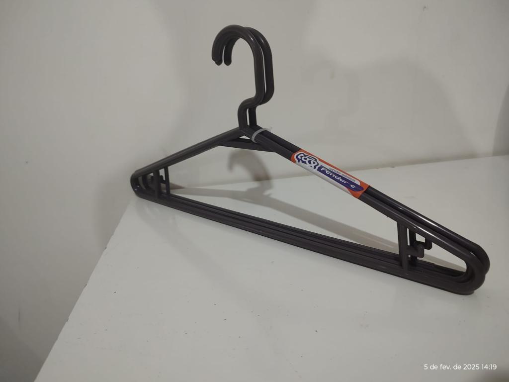CABIDE DE PLASTICO c/3