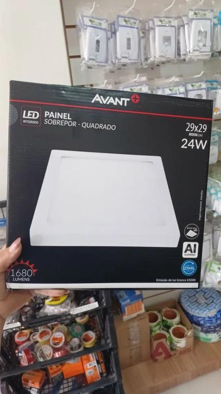 PAINEL SOBREPOR QUADRADO 24W