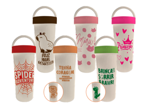 COPO COM ALÇA ESTAMPADO PLASTICO 500ML