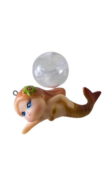 ENFEITE FLUTUANTE SEREIA DEITADA DE LADO COM BOIA CORES VARIADAS