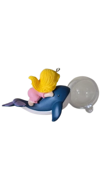 ENFEITE FLUTUANTE SEREIA NA BALEIA COM BOIA CORES VARIADAS