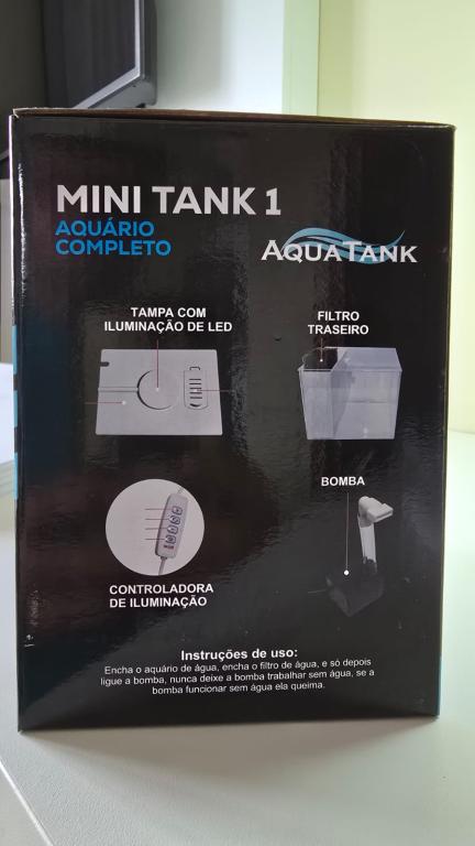 AQUARIO MINI TANK 1 COR PRETA BI-VOLT USB FILTRO + LED