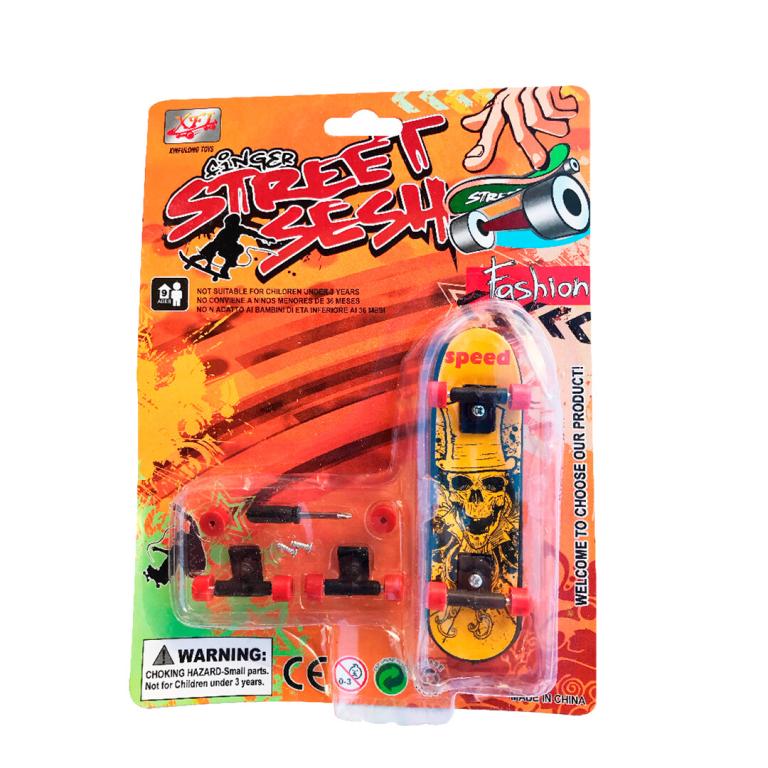 TOYS SKATE STREET EMB SM DIPS C/6UN