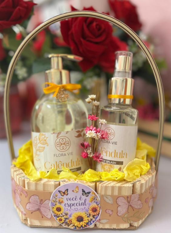 CESTA HIDRATANTE E BODY SPLASH CALENDULA
