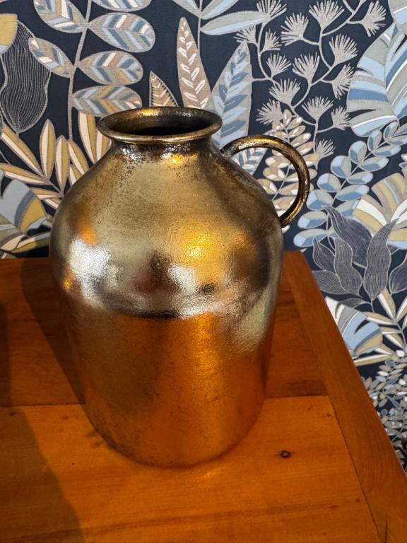 vaso dourado