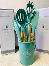 KIT UTENCILIOS DE COZINHA  SILICONE 12PÇS *