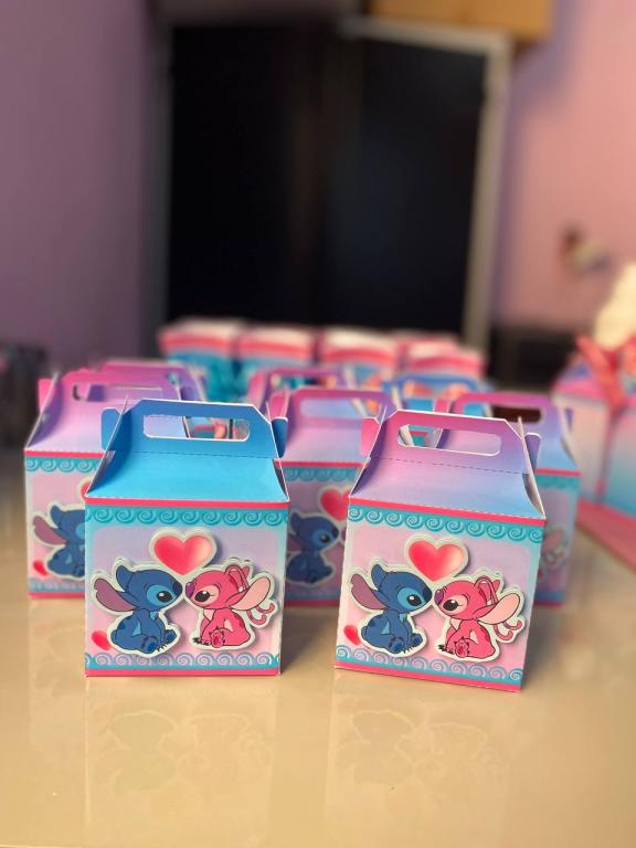 CAIXA MALETA STITCH G