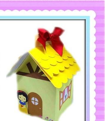 CASINHA BRANCA DE NEVE CAMADAS