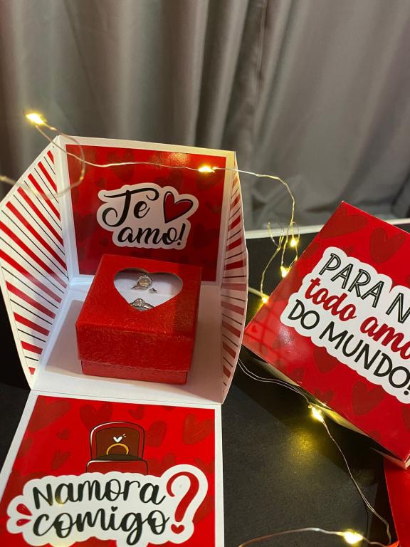 CAIXA PEDIDO DE NAMORO/CASAMENTO