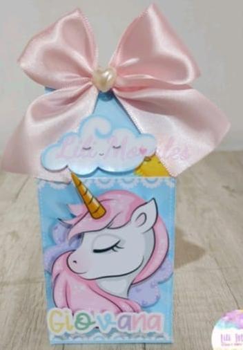 CX MILK UNICORNIO EM CAMADAS + LAÇO