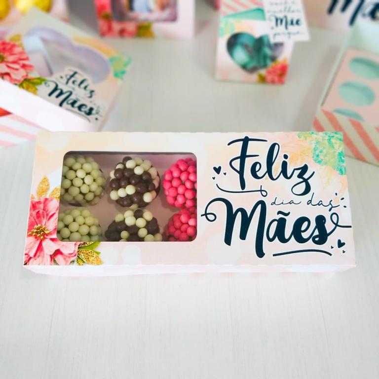 CX BRIGADEIROS FELIZ DIA DAS MAES 10B