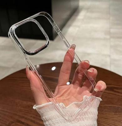 Case Clear com cromo na camera