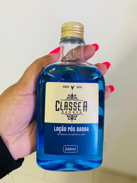 LOCAO POS BARBA FERRARI BLACK AZUL CLASSE A 240ML