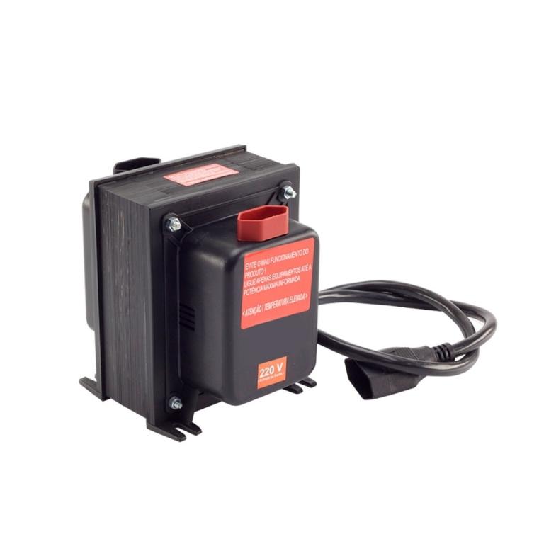 AUTOTRANSFORMADOR 7000VA BIV SLIM C/TOMADA 20A