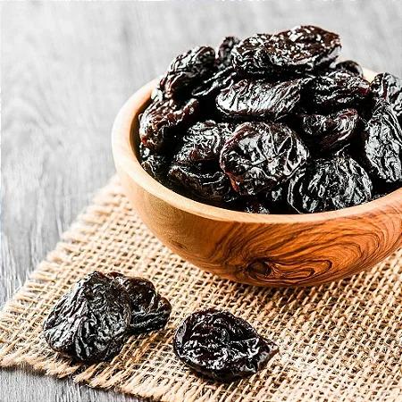 AMEIXA COM CAROÇO - KG