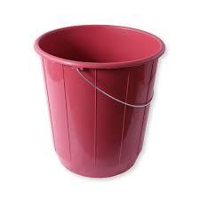 BALDE PLASTICO ALÇA FERRO 16LT GOUP