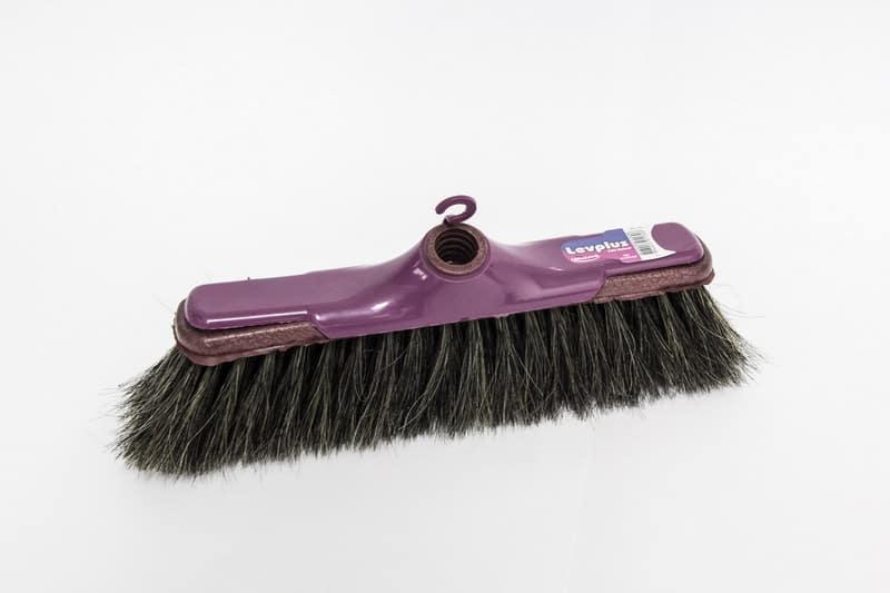 VASSOURA PELO CRINA 27CM PLUS MELARÉ