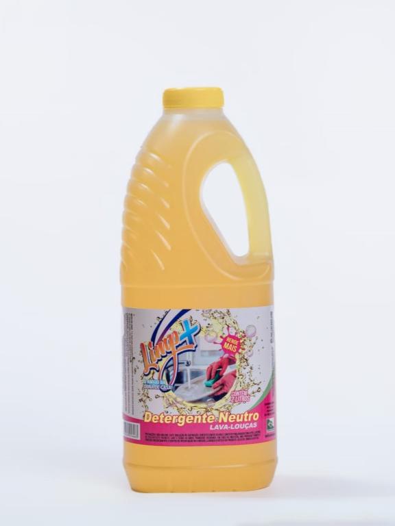 DETERGENTE NEUTRO 2LT LIMP+