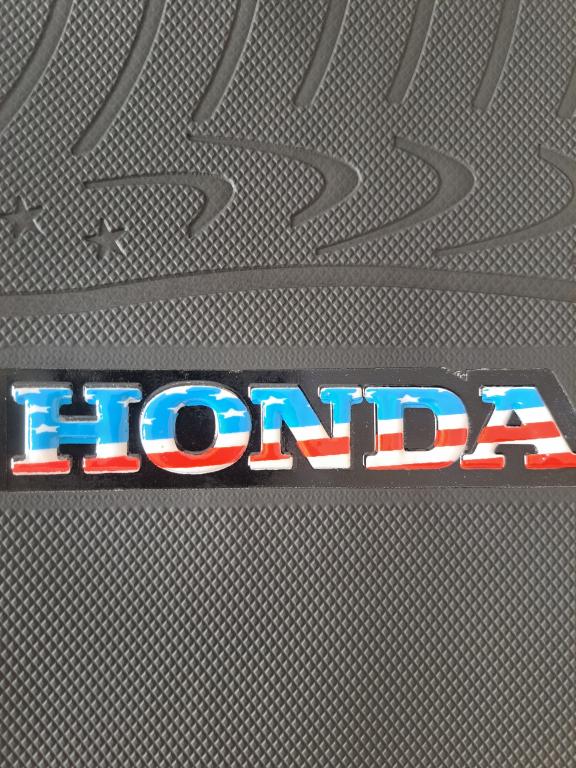 capa banco antd. titan honda azul-branco-verm.