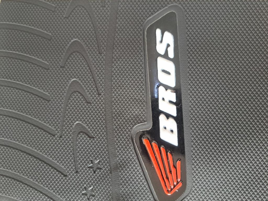 capa banco antd. bros asa verm nome branco
