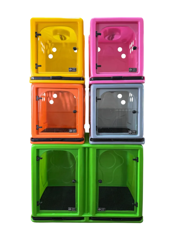 (SOB ENCOMENDA) CANIL ROTOMOLDADO COMPLETO PLENITUDE 6 LUGARES