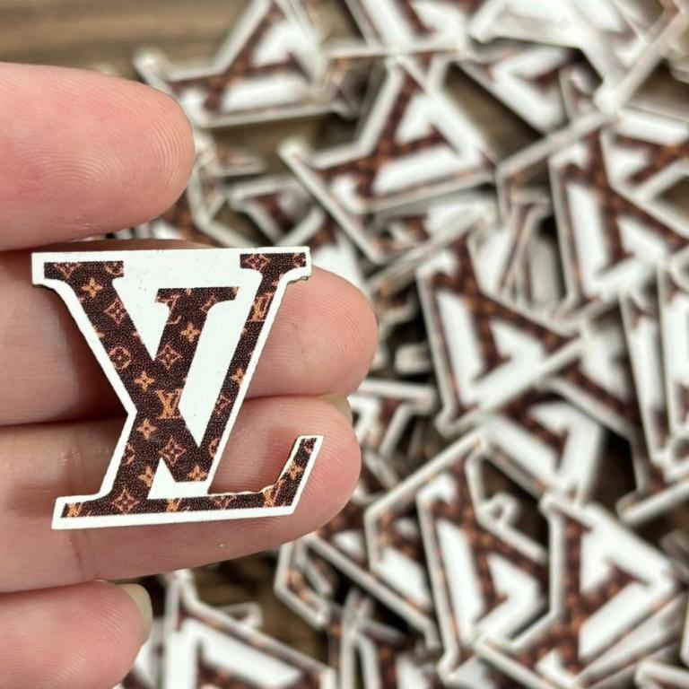 PA036 - ADESIVO LOUIS VUITTON (10 UNIDADES)
