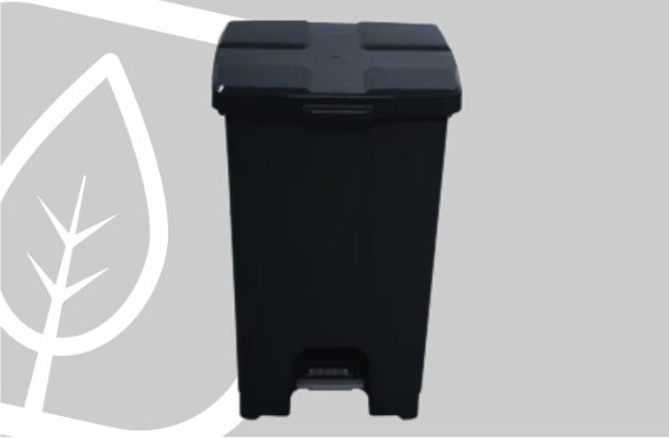LIXEIRA QUADRADA 60L C/PEDAL PRETA