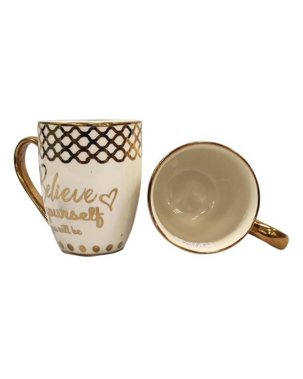 A Caneca de Porcelana Coffee Dourado STR017, Caixa c/72 UN, colocar no carrinho somente múltiplos da caixa.