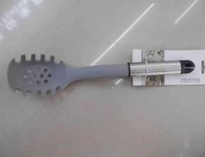 Q Pegador de Macarrão Inox 430 + Silicone MS765, Pac c/12 UN, colocar no carrinho somente múltiplos do pac.