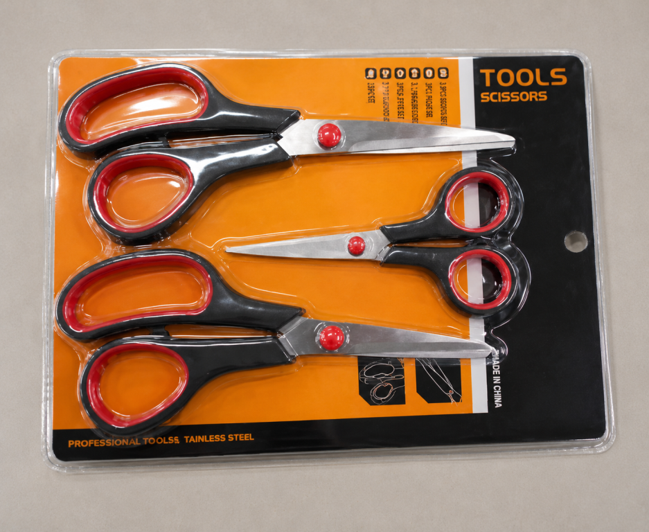 P Kit Tesoura 3 peças plástico + tesoura de ferro MS846, Pac c/12 UN, colocar no carrinho somente múltiplos do pac.