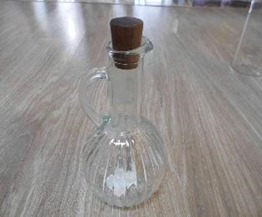 Q Galheteiro de Vidro com Tampa de Madeira 300 ml 16 x 8,5 cm Caixa c/ 48 UN, Colocar No Carrinho Múltiplos Da Caixa.