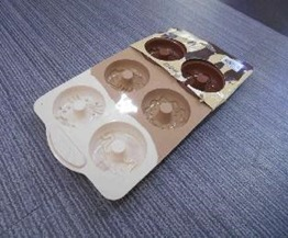 Q Forma de Bolo com 6 Divisores Silicone 28,5 x 17 cm MS1227 Pac c/ 12 UN, Colocar No Carrinho Múltiplos Do Pac.