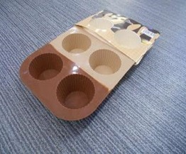 Q Forma de Bolo com 6 Divisores Silicone 26 x 16,2 x 3,5 cm MS1225 Pac c/ 12 UN, Colocar No Carrinho Múltiplos Do Pac.