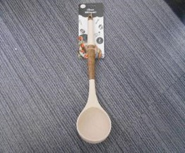 Q Concha de Silicone com Cabo de Madeira 29,5 cm MS1216 Pac c/ 12 UN, Colocar No Carrinho Múltiplos Do Pac.
