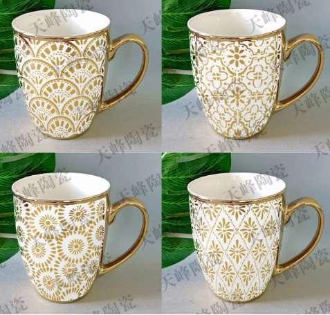 A Caneca de Porcelana 8.4x10.4 cm 350 ml STR006 Caixa c/ 72 UN, Colocar No Carrinho Múltiplos Da Caixa.