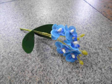 H Flor Artificial Blue Sapphire c/ 4  Flores + 2 Folhas 18 cm MS523
