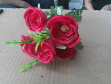 H Flor Artificial Red Glossy c/ 5 Flores + 3 Folhas 30 cm MS413 x