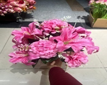 H Flor Artificial Peônias c/ 12 Flores + 12 Folhas + 6 Acessórios 37 cm MS507