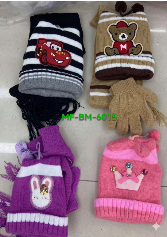 F Kit Gorro + Luva Infantil Personagens MF-BM-6015 Diversas Cores Pac C/12, Colocar no Carrinho Somente Multiplos do Pac