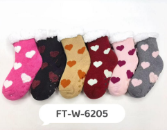 J - Meia Infantil Peluciada Corações Love FT-W-6205 Diversas Cores Pac C/12, Colocar no Carrinho Somente Multiplos