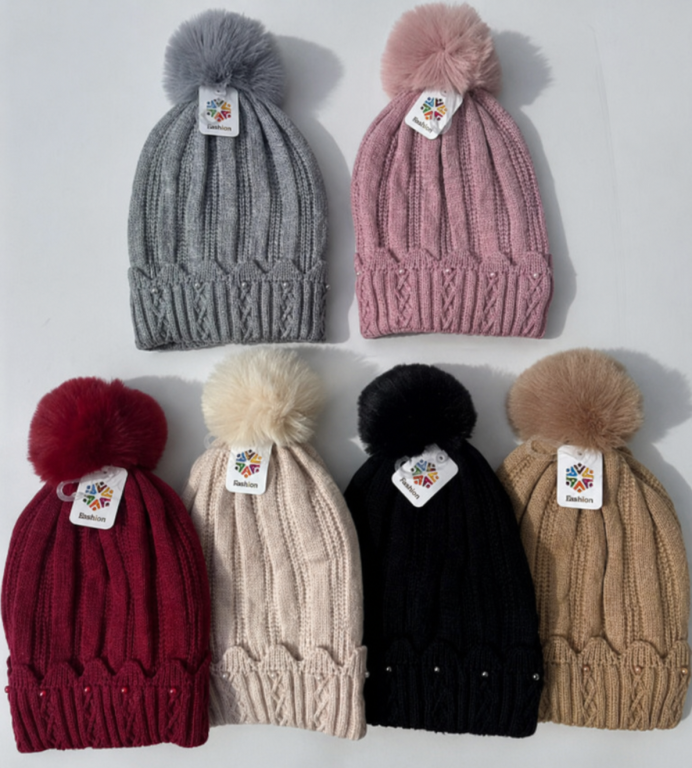 F - Gorro Feminino Canelado com Pompom F-DM-6046 Diversas Cores Pac C/12, Colocar no Carrinho Somente Multiplos do Pac.