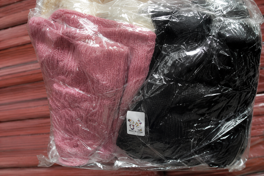 F - Gorro Feminino Tricô Canelado L-MZ-004 Diversas Cores Pac C/12, Colocar no Carrinho Somente Multiplos do Pac.
