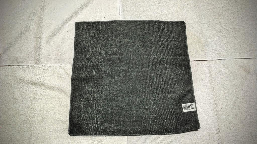 MICROFIBRA 40X40 LISA