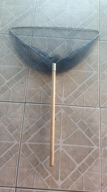 PASSAGUÁ PARA TATUÍ COM CABO DE MADEIRA DE 60CM / REDE MALHA: 6mm