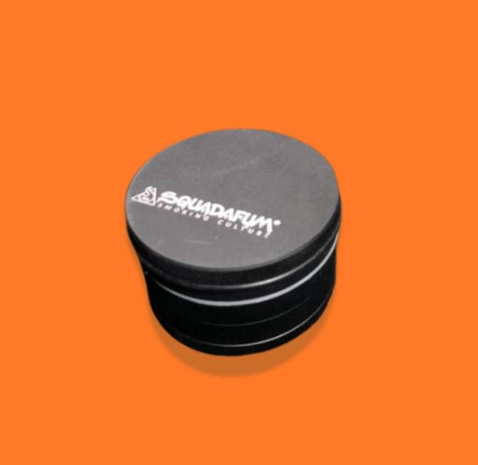 DICHAVADOR DE METAL PODEROSO SQUADAFUM PRETO 4 PARTES 63mm