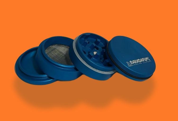 DICHAVADOR DE METAL PODEROSO SQUADAFUM AZUL 4 PARTES 51mm